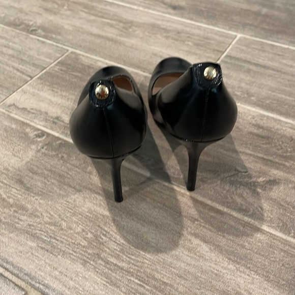 MICHAEL Michael Kors Classic Black Maryjane heels in size 7 - Picture 3 of 8